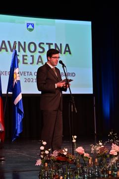 Matej Kavčič. 